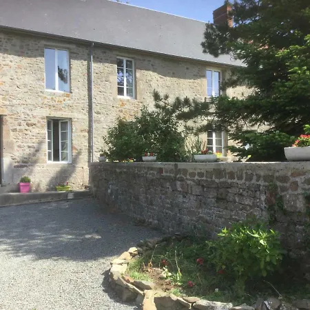 Casa de Férias De La Petellerie Moyon