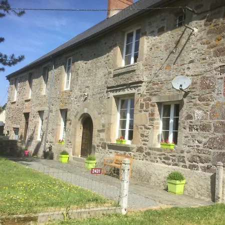 De La Petellerie * Moyon